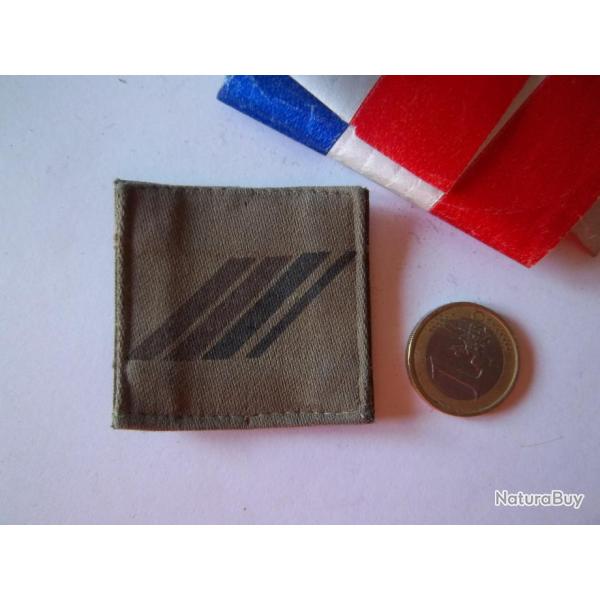 �cusson grade galon militaire camouflage d�sert