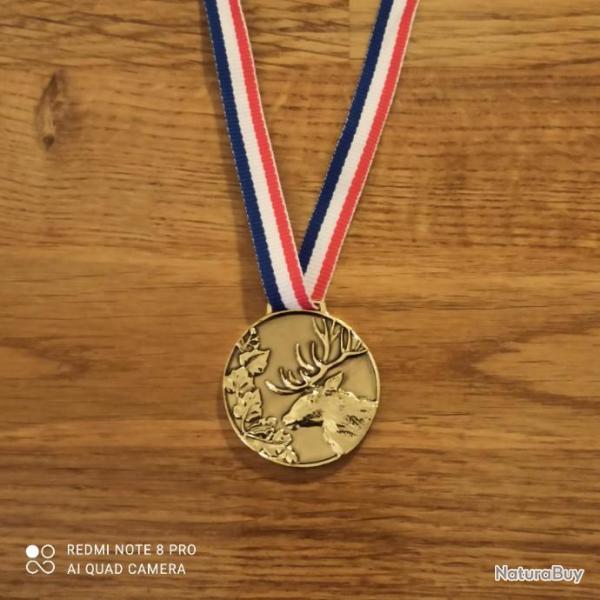 M�daille cotation troph�e Cerf �chelon or(ancien mod�le)