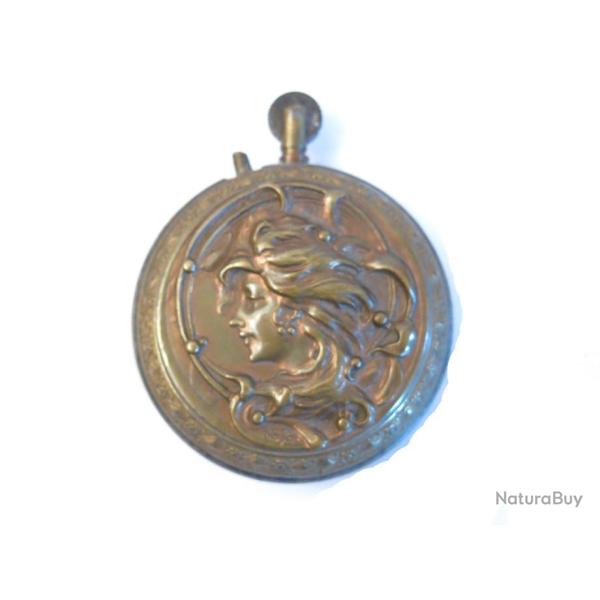 Briquet de poilu 14/18 rf. br 50 box 194