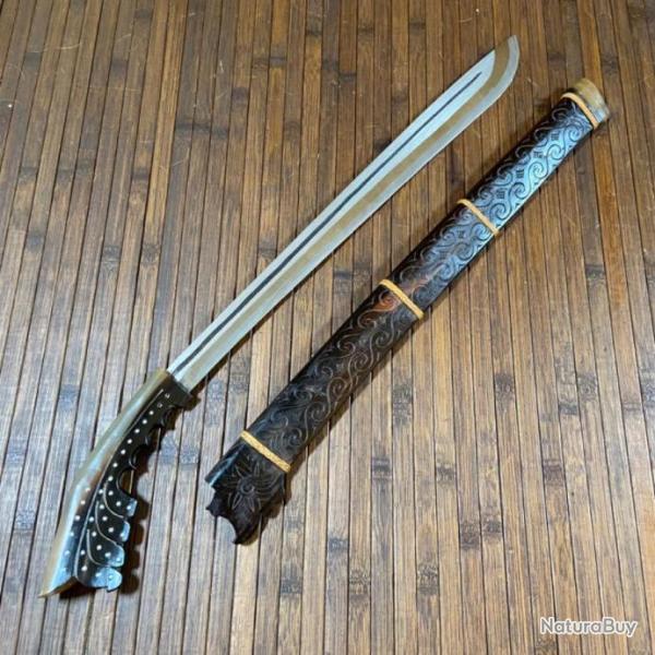 SABRE INDON�SIEN EN CORNE BICOLORE