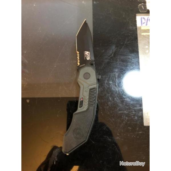 Couteau smith & Wesson M&P