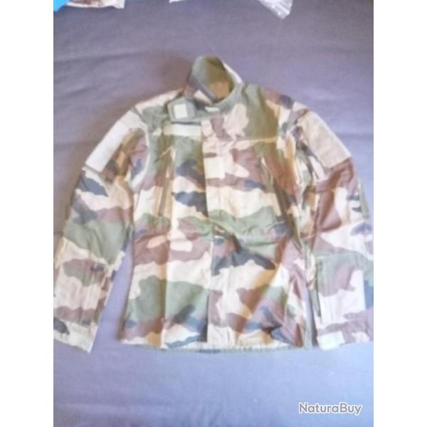 Veste combat l�gion de 2021 neuveTaille 88m.