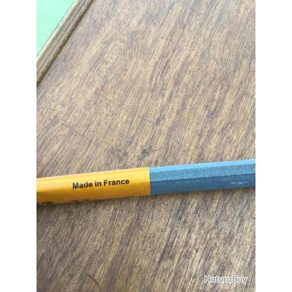 PIERRE A AFFUTER AFFU� CAP 2025   2