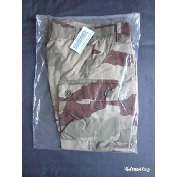Pantalon arm�e fran�aise Camo d�sert neuf taille 76L.