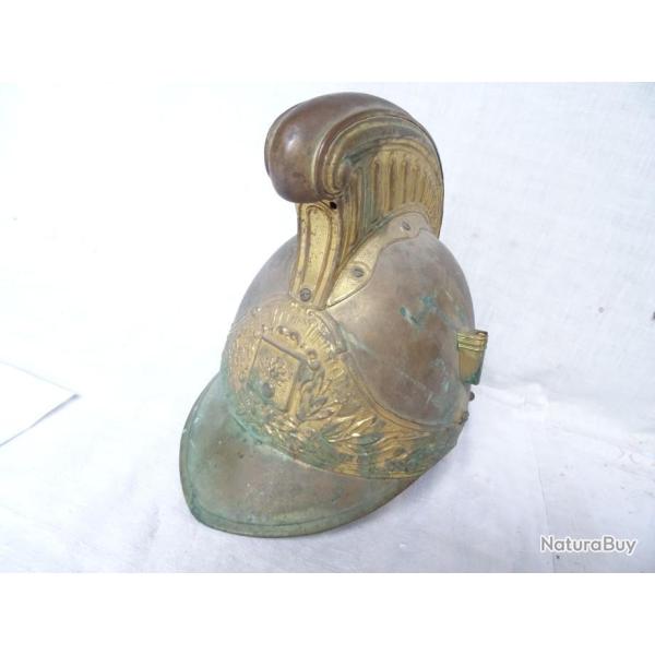 365) lot casque pompier 1870