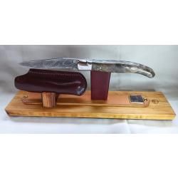 Unique ! Couteau type laguiole enti&egrave;rement forg&eacute; &agrave; la main - Magnifique Damas de chez Raymond Rosa.