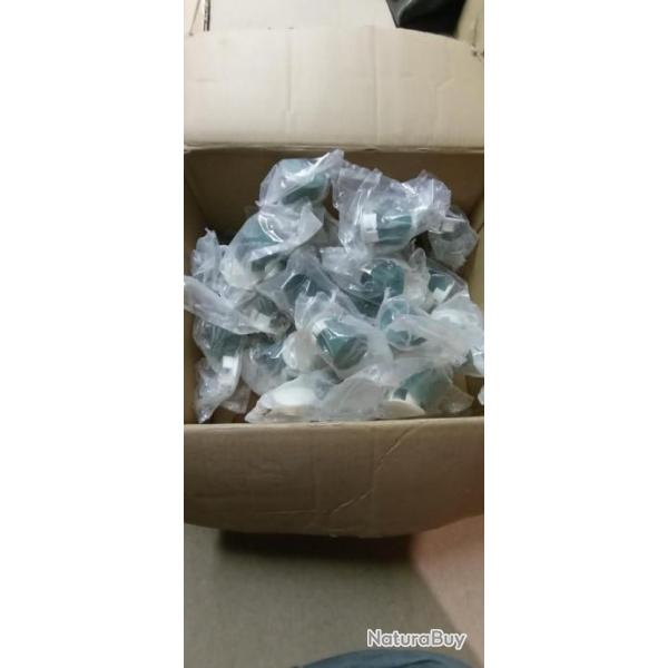 Lot de 30 boites d'applique  sceller