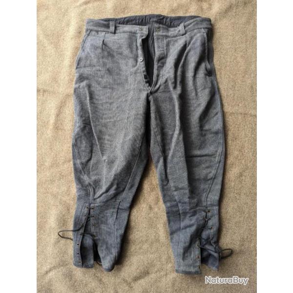 Pantalon ancien en tissu chasse