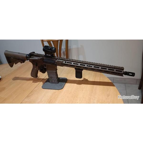 Support pr�sentoir AR15