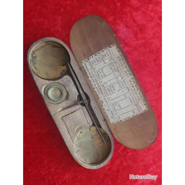 Monnaies ancienne balance tr�buch� pour peser les monnaies or monnoies  Louis sols deniers