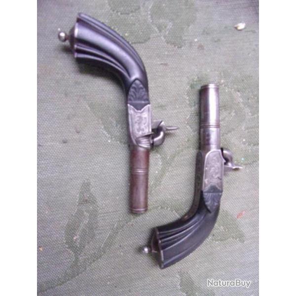 paire de pistolet  percussion 10 mm
