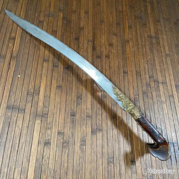 BEAU GRAND SABRE DE L'EMPIRE OTTOMAN  YATAGANS