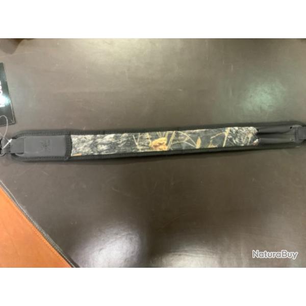 Bretelle en toile et cuir Black Moose camouflage.