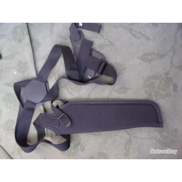 holster unjcle Mike s' vertical shoulder main gauche size 4