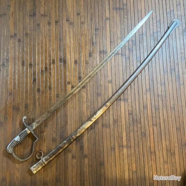 SABRE D'OFFICIER ALLEMAND AVEC SON FOURREAU