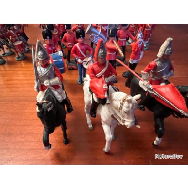 Figurines Herald et Crescent