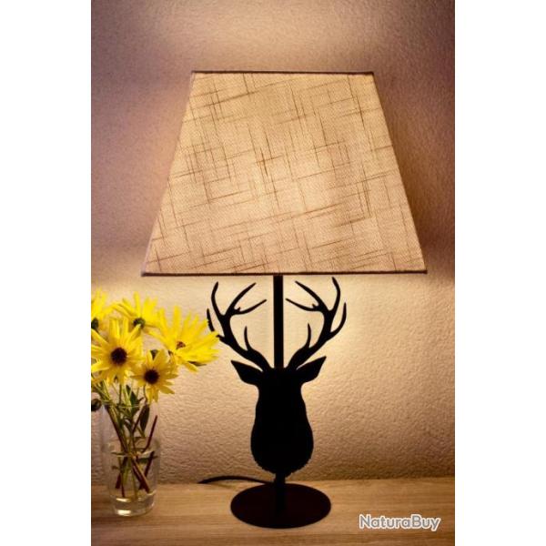 pied de lampe t�te de cerf