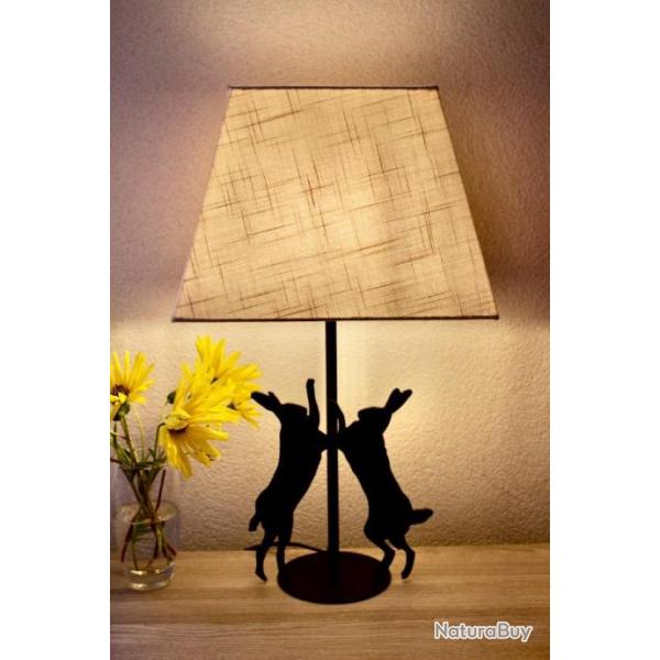 pied de lampe li�vres