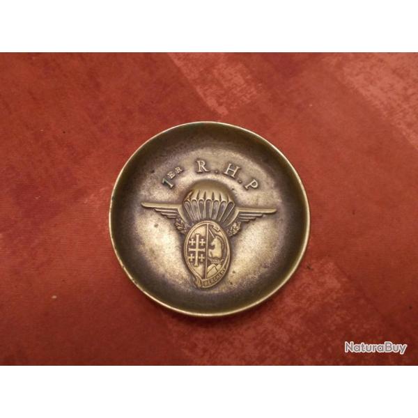 RARE !!!!  Acienne Coupelle EN BRONZE  du 1� R�giment de Hussards Parachutistes ( RHP )  TAP