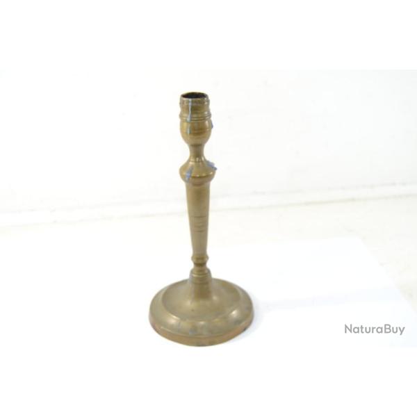 Ancien bougeoir en laiton. D�co reconstitution historique Napol�on 1er Empire western cowboy farwest