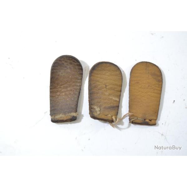 Lot  x 3 languette de bretelle de fusil Fran�ais MAS 36 (C)
