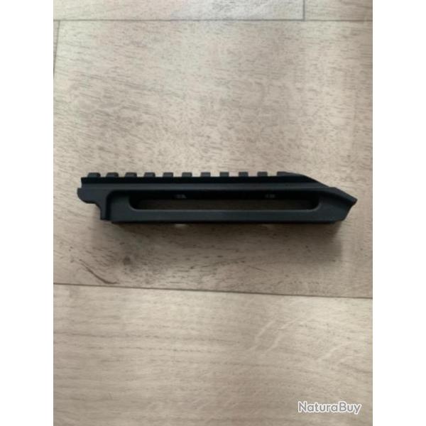 Rail Picatinny court pour Steyr Aug A2