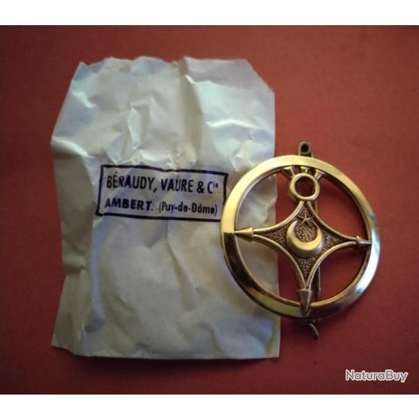 LOT DE 10 INSIGNES DE B�RET DES UNIT�S SAHARIENNES - NEUF DE STOCK - SACHET D'ORIGINE - B�RAUDY