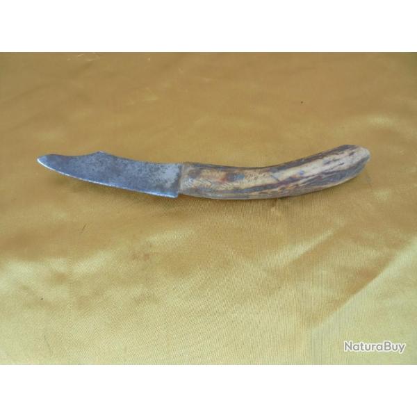 Couteau ancien Manche Bois de Cerf