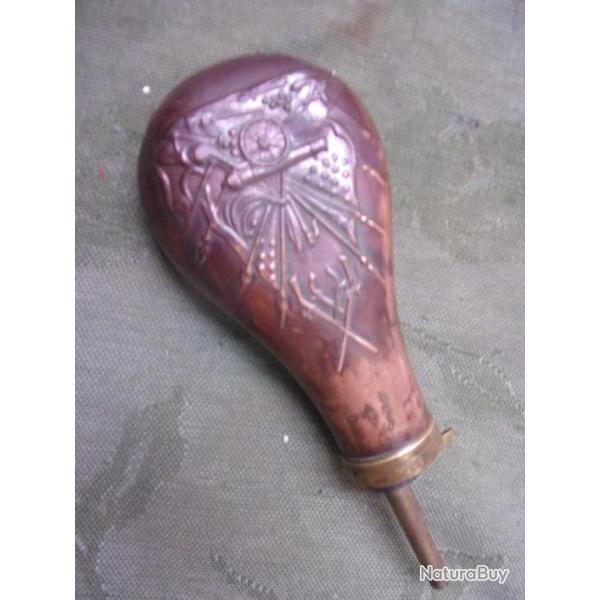 poire  poudre noire mtal hauteur 19,5  cm