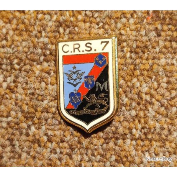 pin's/insigne de CRS num�ros 7