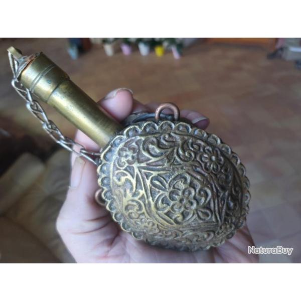 Poire � poudre bronze Maghreb, bel �tat original