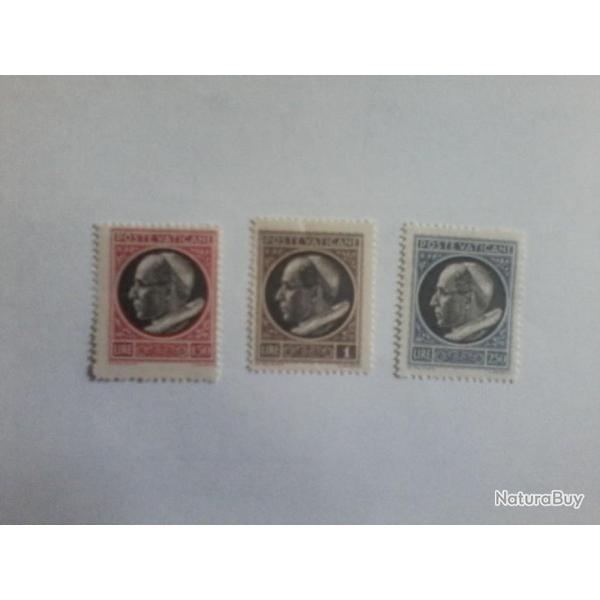 timbres du vatican de 1945 1.