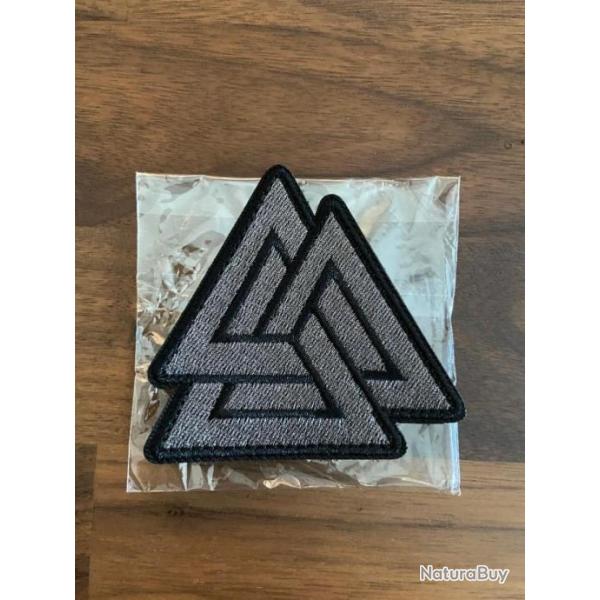cusson Patch Triangle Valknut mythologie nordique fond Gris Neuf