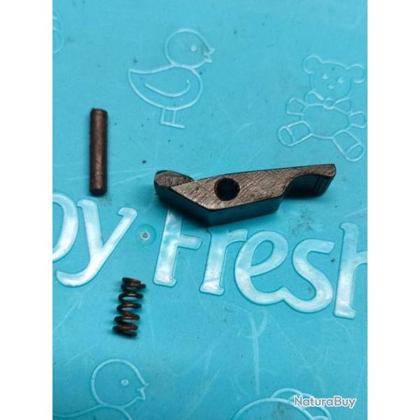 Verrou du chargeur de Beretta mod�le 38 42 WW2