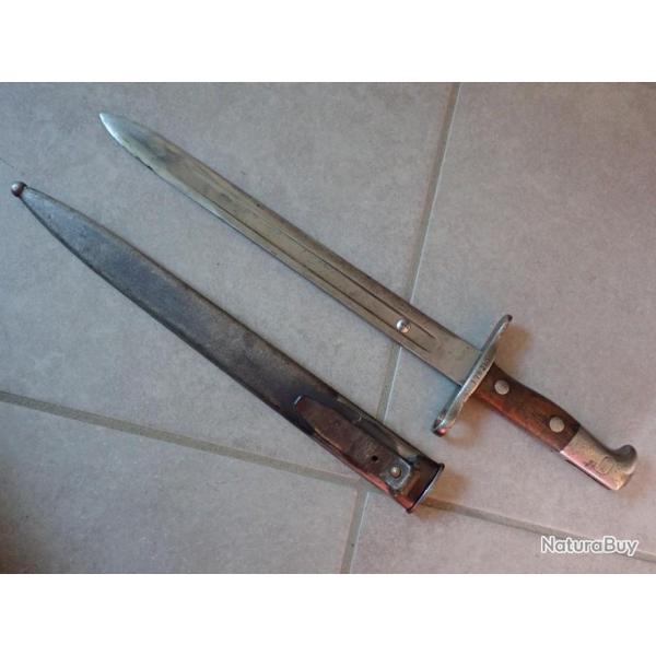178383 RARE Baionnette Suisse Mdle 1889 modifi� en 1897 avec un rivet sur lame. Douille de 14 mm!!!