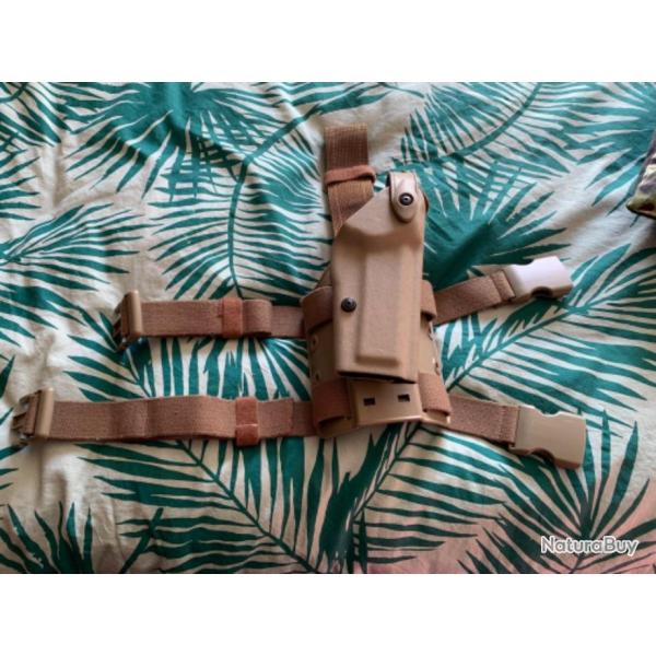 �tui tactique SafariLand model 6004 pour colt 1911