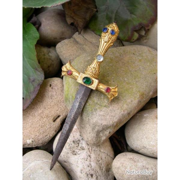 Tr�s belle dague romantique 19 iem.