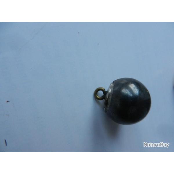 bouton militaire grelot couleur argent diam�tre 18 mm