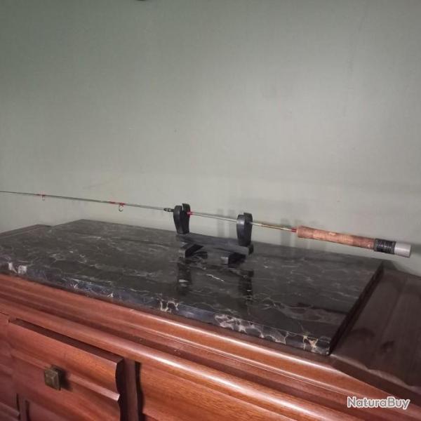 belle canne � p�che  " R.U "   vintage  num�ro 2