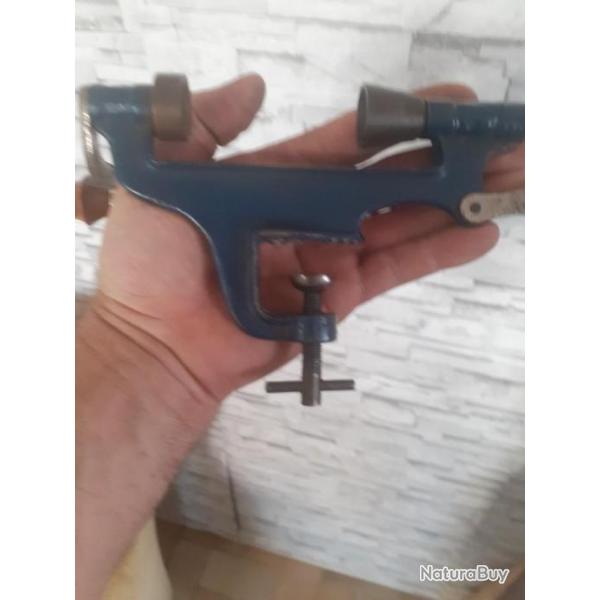 Vd certiseuse a cartouches 12