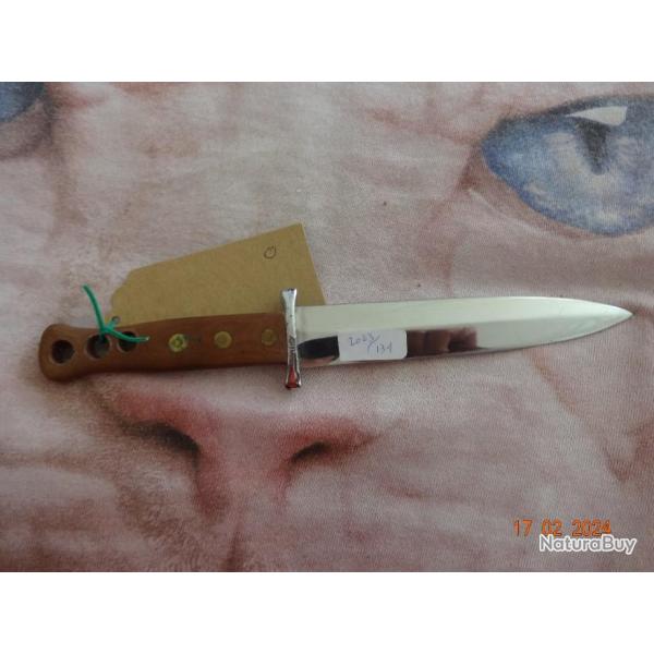 lot couteau droit poignard N�0 COUSTRA strasbourg SPRINGER  cinema para parachutiste algerie 113