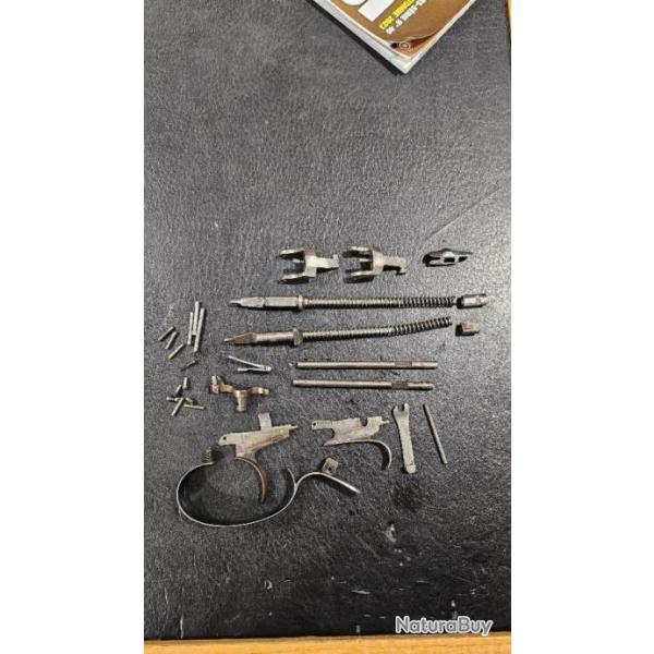 Lot de pi�ces d�tach�es zoli iab