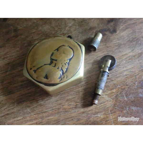briquet essence soldat officier