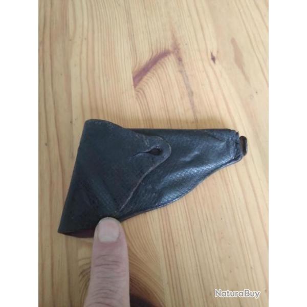 Etui cuir pour petit revolver type puppy