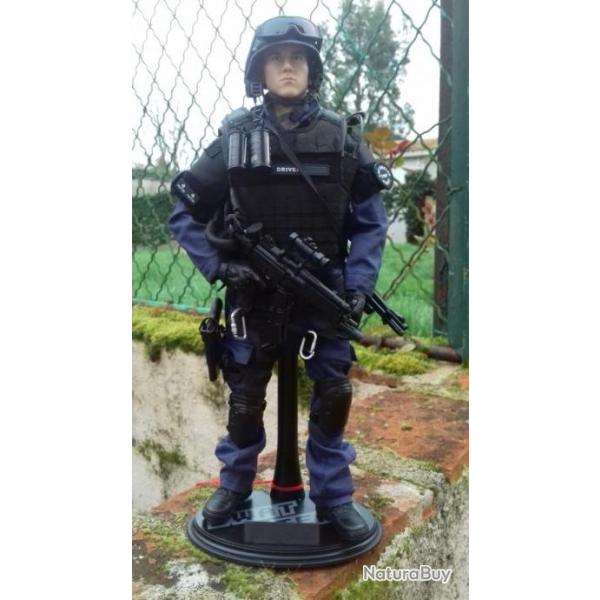 Figurine 1/6 customis�e  SWAT Los Angeles USA