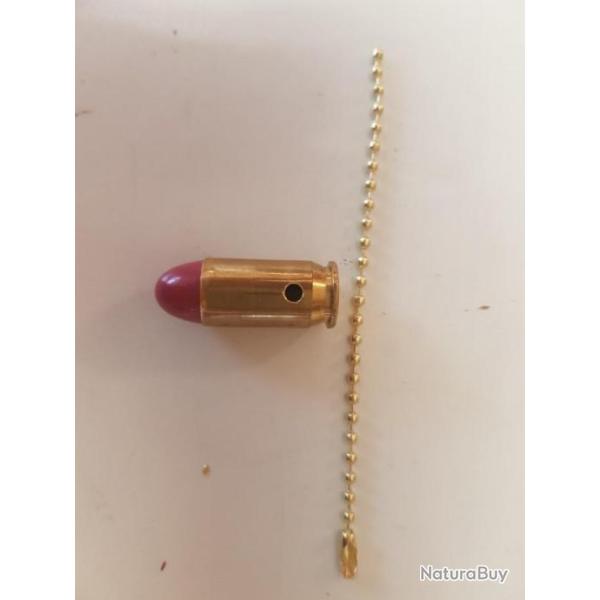 Douilles neutralis�es 45 ACP en porte-cl�s (bordeaux)