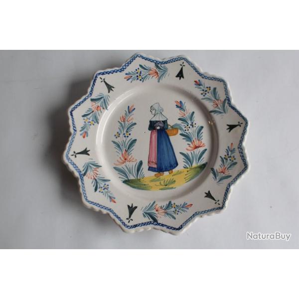 Assiette c�ramique Henriot Quimper France