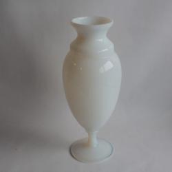 SEVRES Grand Vase cristal opalin blanc