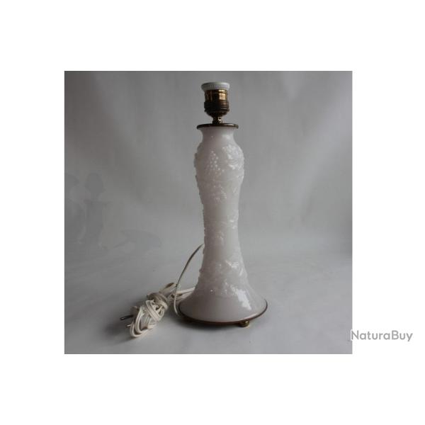 Pied de lampe opaline savonneuse Vignes