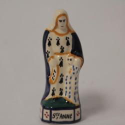 Petit sujet fa&iuml;ence Sainte Anne HB Quimper